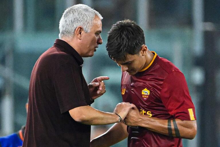 Paulo Dybala se ofrece a retirarse del calendario de la Roma 2022